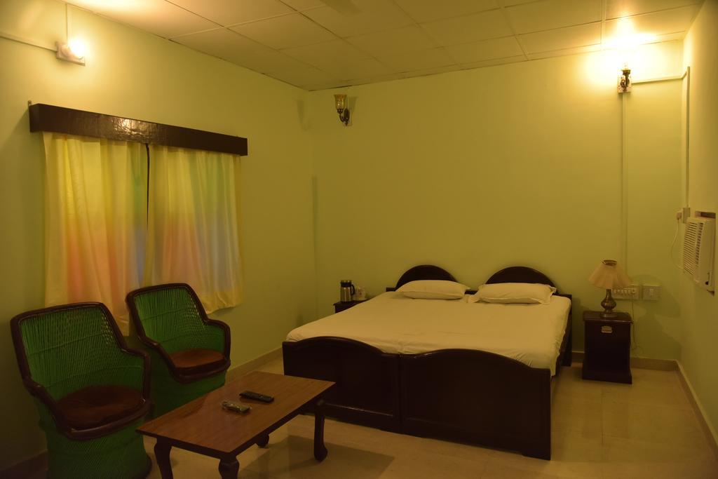 Hotel Burja Haveli 알와르 외부 사진